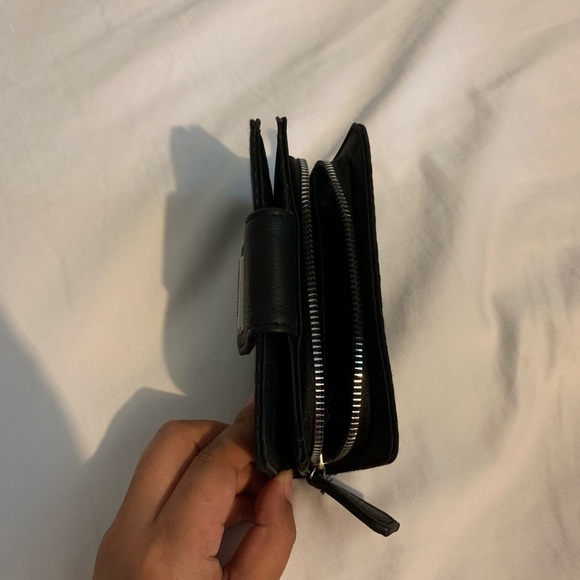 Wallet - Picture 2 of 5